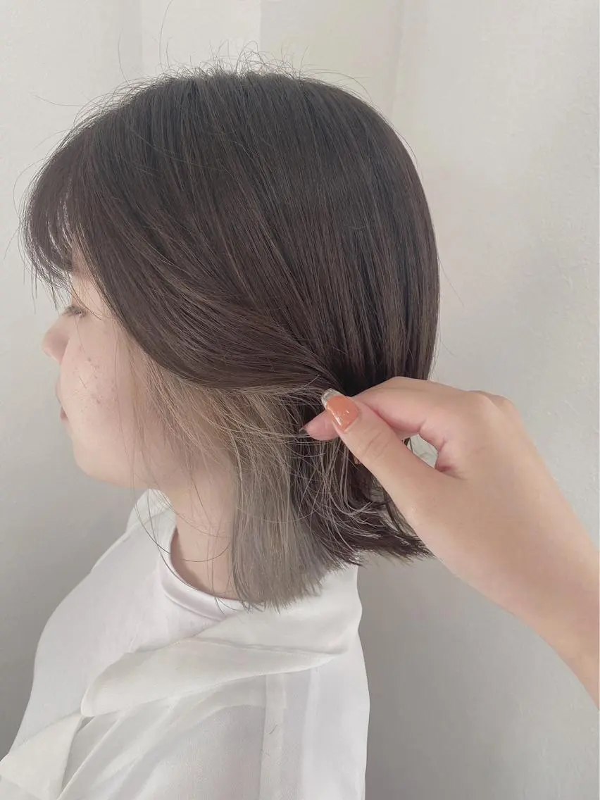 ミディアム カット ヘアカラー 時末侑実 桜井駅のヘアスタイル