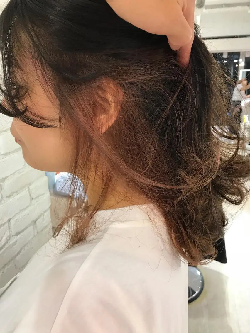 ロング カラー パーマ ヘアアレンジ キッズ マツエク・マツパ ヘアカラー トリートメント レイヤー＆カラー 人気美容師倉崎涼のヘアスタイル