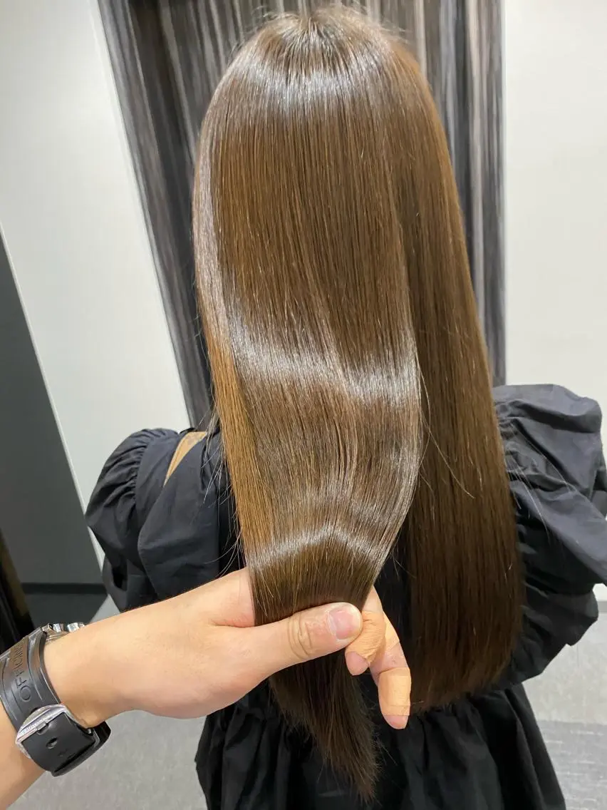 ロング ボブ、縮毛矯正👑 心斎橋/高城涼也のヘアスタイル
