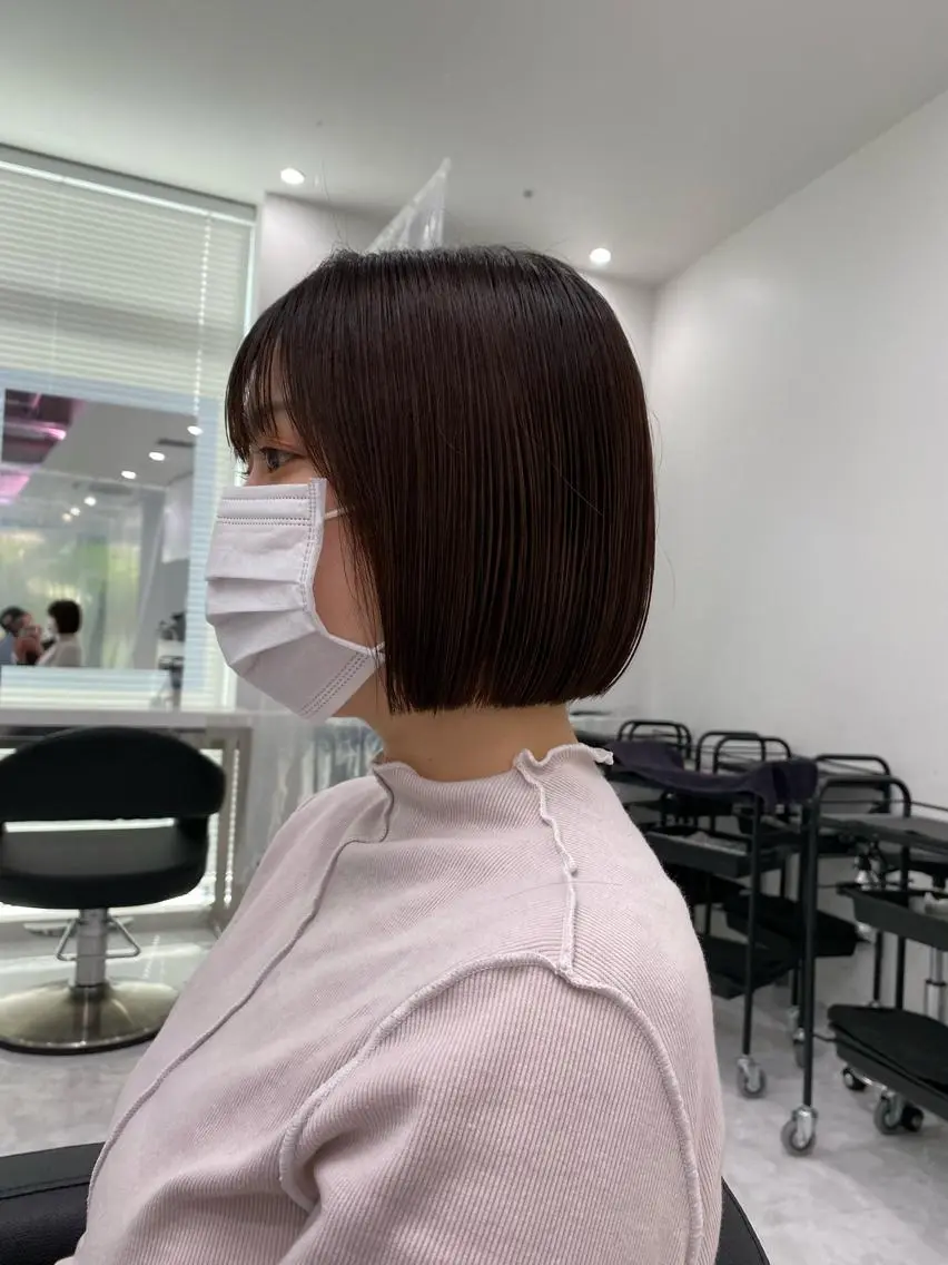 ショート カラー センターパート特化 井上健太のヘアスタイル
