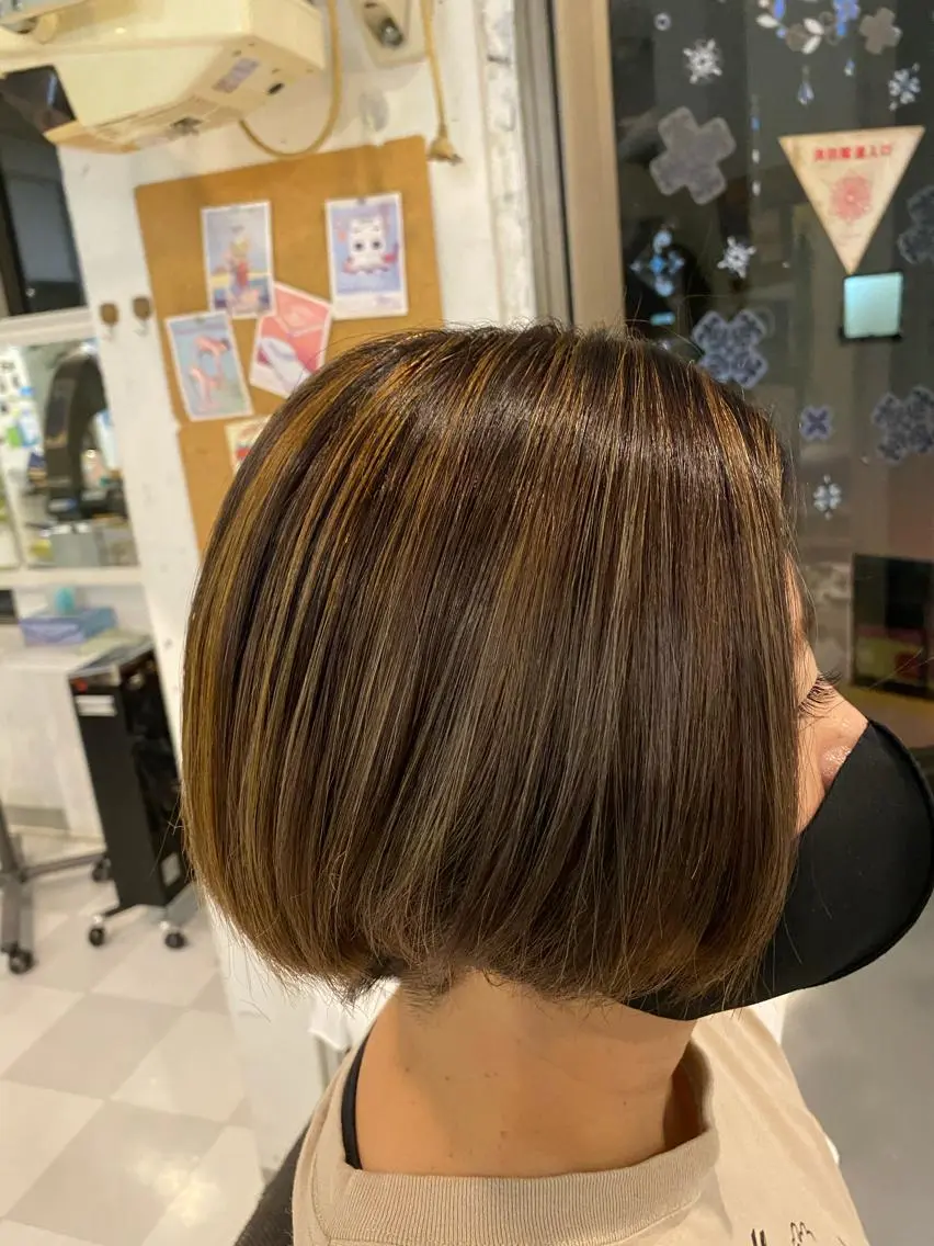 カラー グレージュ ハイライトカラー 黒川 奨のヘアスタイル