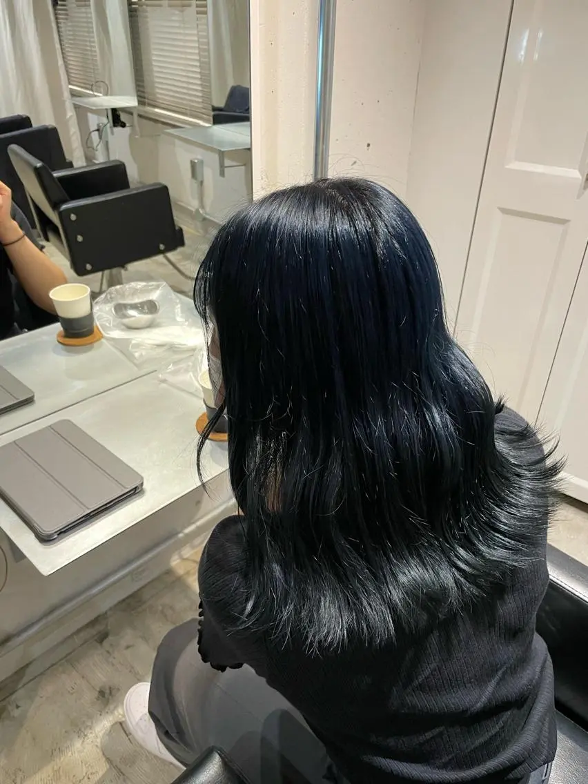 カラー ヘアカラー トリートメント ミルクティーベージュ ブリーチ🖤サヤカのヘアスタイル