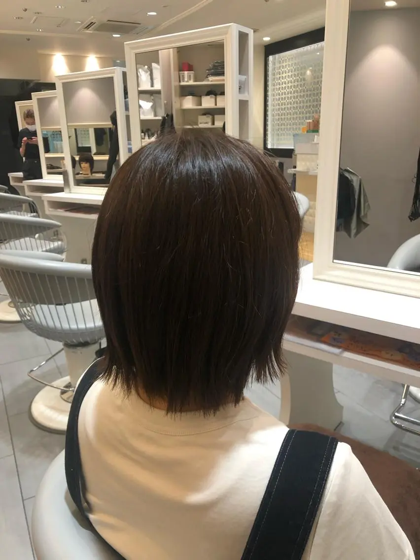 ショート 切りっぱなしボブ ボブ ショートヘア 外ハネヘア 阪上 沙織のヘアスタイル