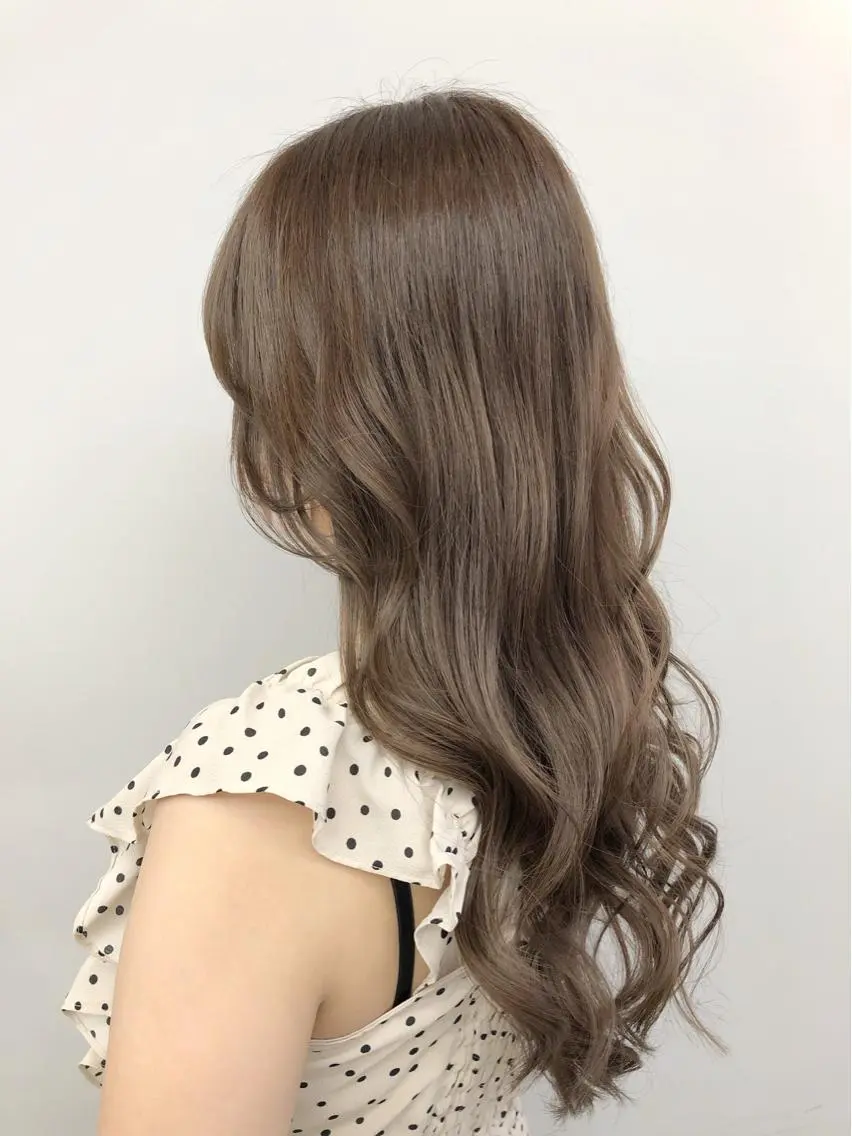 ロング カラー イルミナカラー スターダスト ロング 代表 YUKI ☆のヘアスタイル