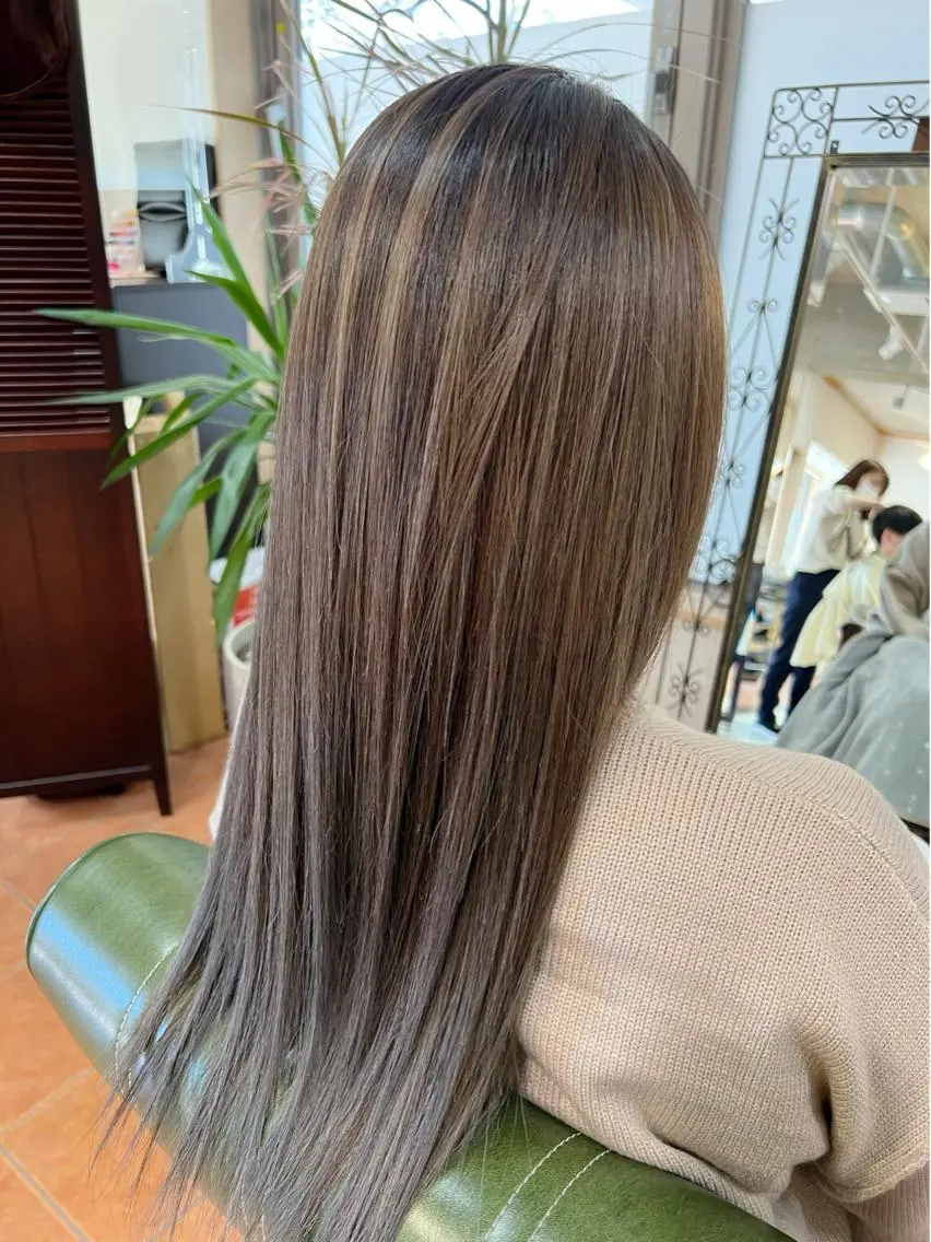 カラー ヘアカラー トリートメント 石井 佑樹のヘアスタイル