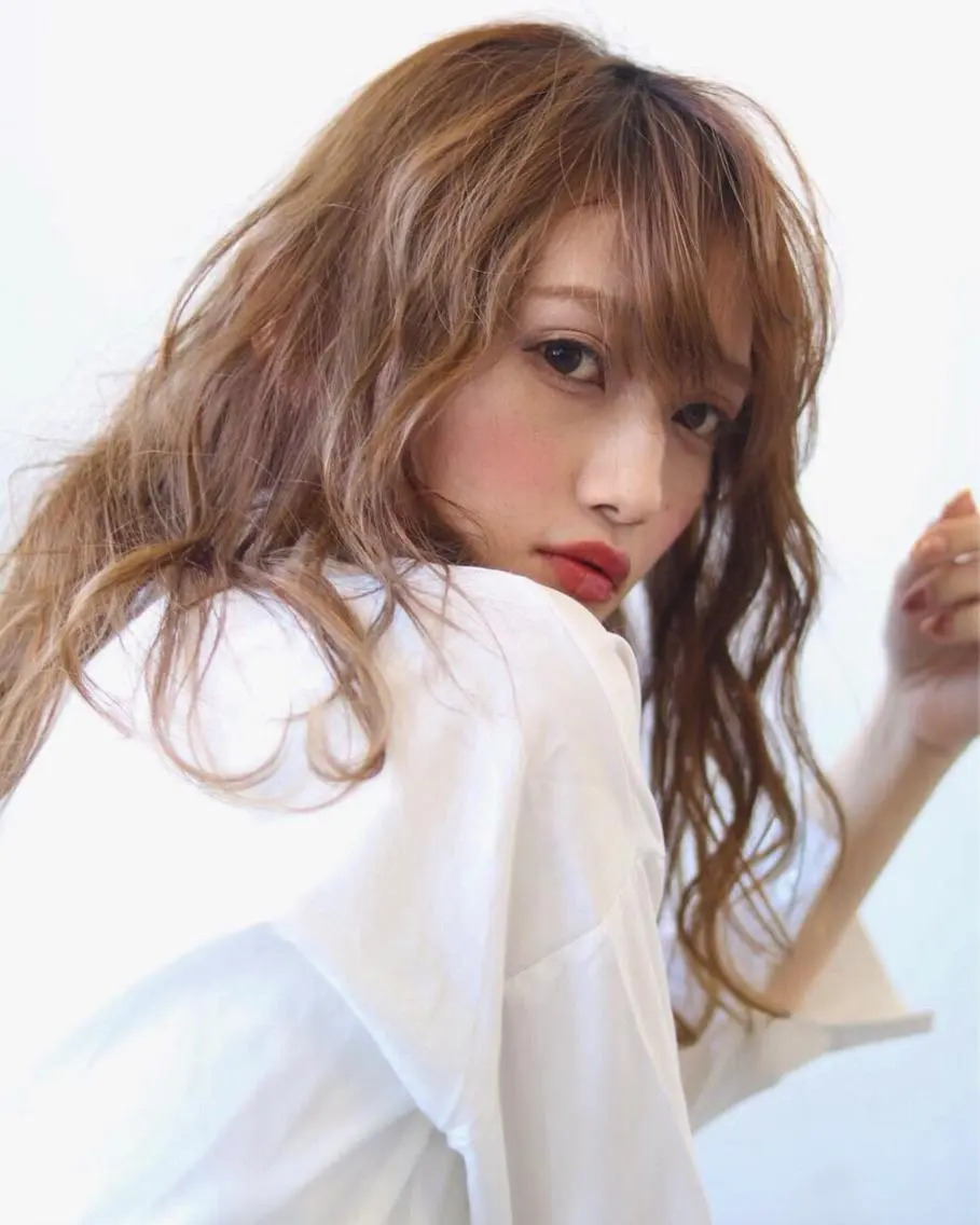 ミディアム 植野/新宿 高田馬場のヘアスタイル