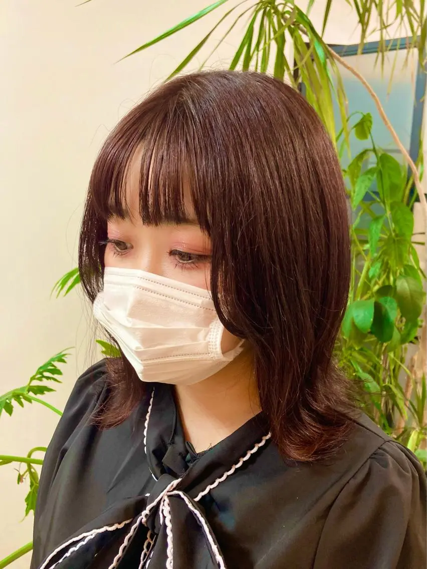 ミディアム カラー ブリーチ ブラウンカラー ブリーチなしカラー レッドカラー レッドブラウン 阪口 依美奈のヘアスタイル