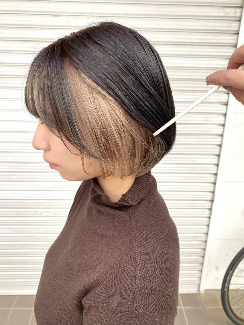 ショート カラー ヘアカラー lani ブリーチ /ダブルカラーのヘアスタイル