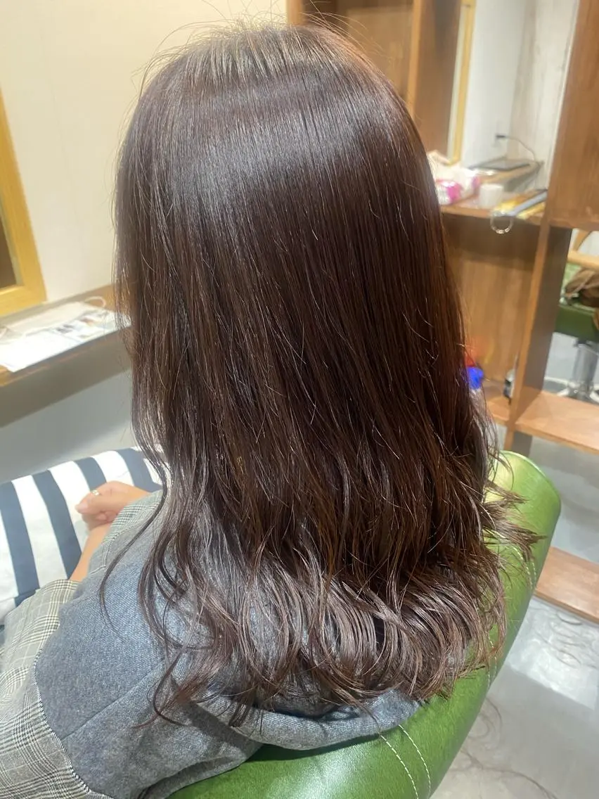 セミロング アッシュ カット ヘアカラー トリートメント 【髪質改善・矯正 ・ハイライト】ハナカのヘアスタイル