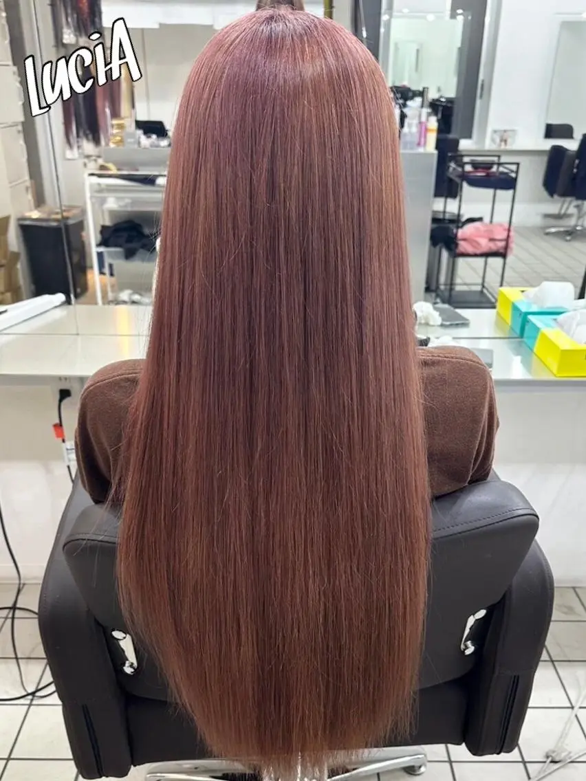 ロング カラー ヘアアレンジ シールエクステ 黒髪 ブリーチ デザインカラー ダブルカラー エクステ¥5000 LuciAカラーのヘアスタイル