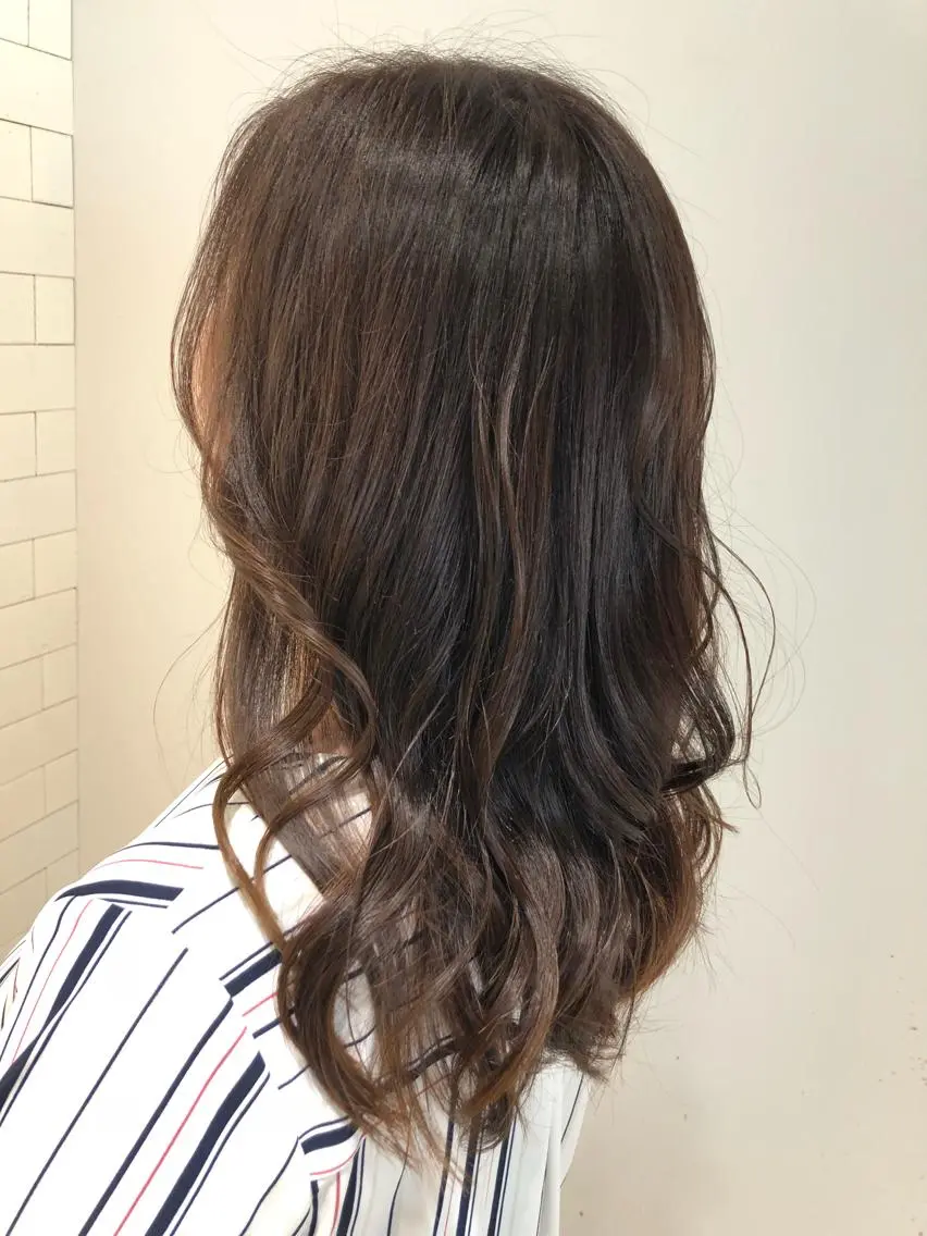 セミロング カラー ヘアアレンジ ベージュカラー イルミナカラー カット ヘアカラー レイヤー×ヘッドスパ *保田遥*のヘアスタイル