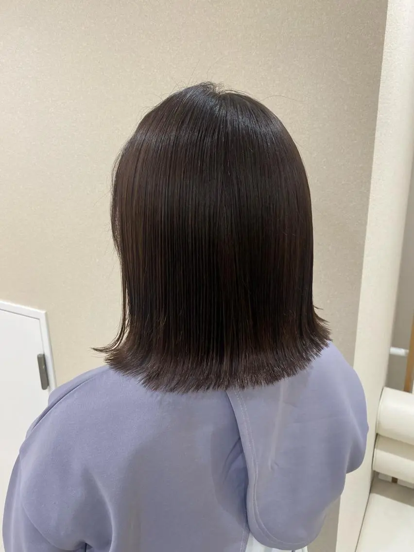 ミディアム カット トリートメント ヘッドスパ mina .のヘアスタイル