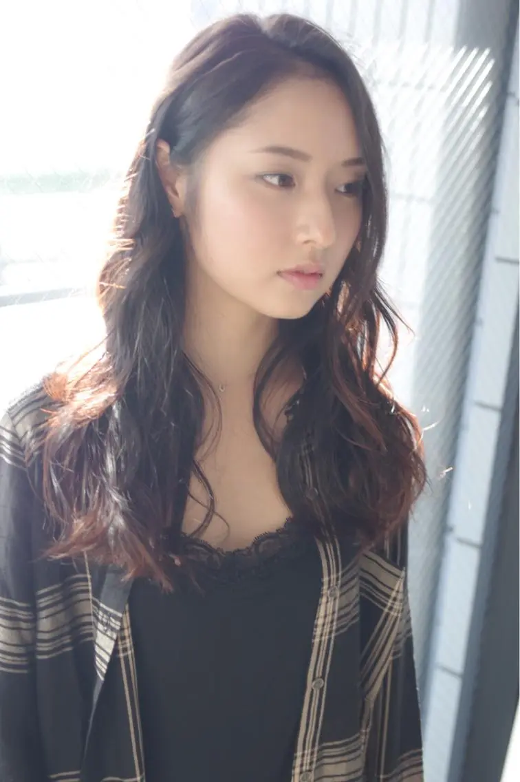 ミディアム セミロング ロング 🌈ディレクター🌈 徳松優希のヘアスタイル