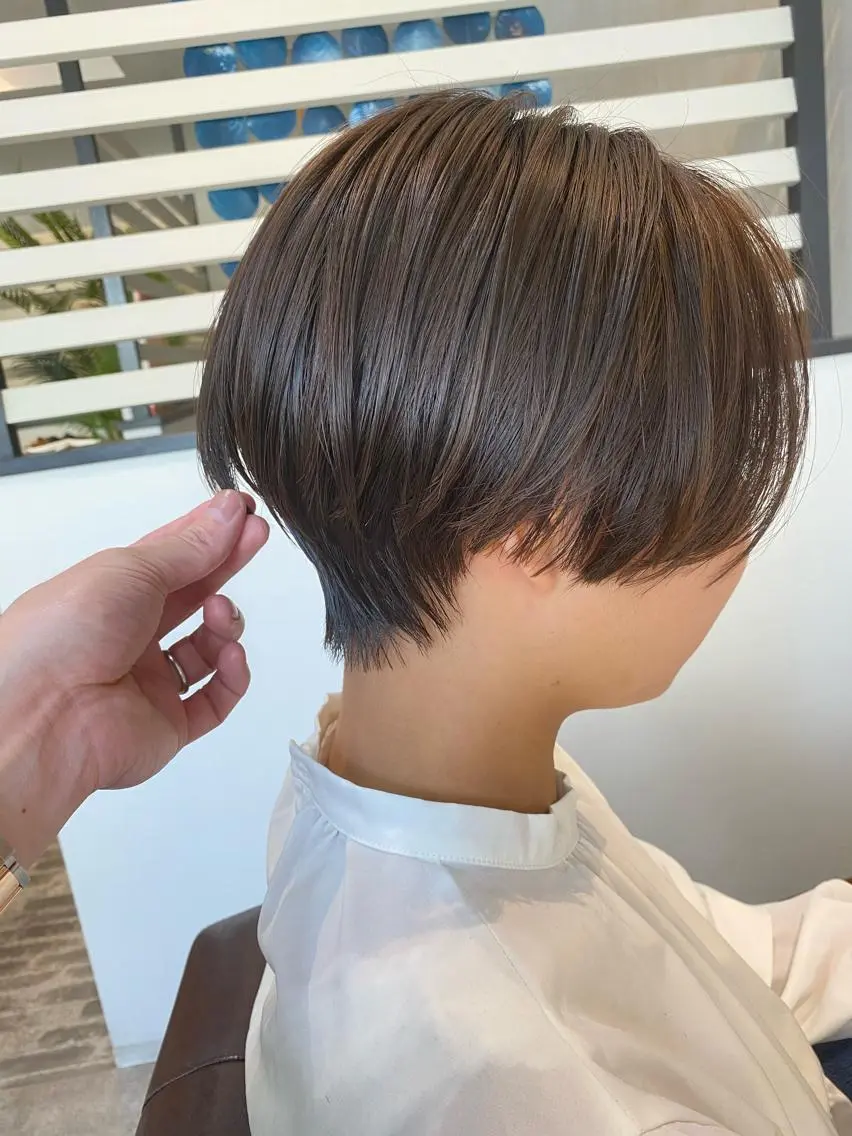 ショート カラー [店長]加地 峻のヘアスタイル