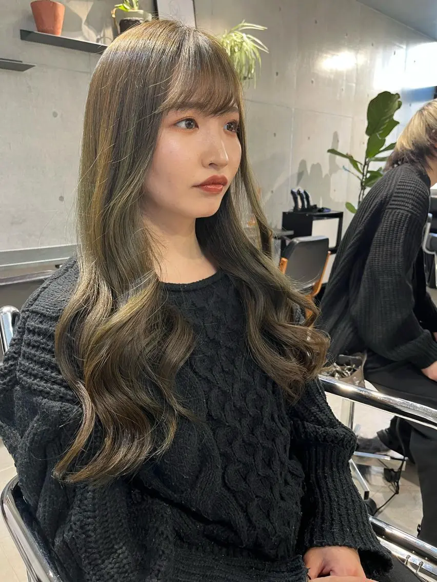 セミロング カラー パーマ ヘアアレンジ カット ヘアカラー トリートメント 透明感/オリーブ/ グレージュ/YUKAのヘアスタイル