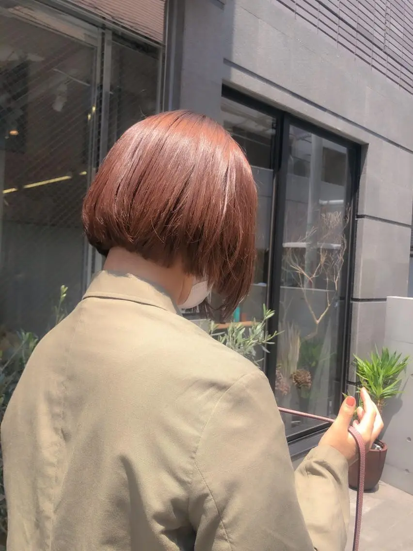 ショート カラー ヘアアレンジ ブラウンカラー チョコレートブラウン ピンクカラー ボブ rii-🩰 トレンドメイクのヘアスタイル