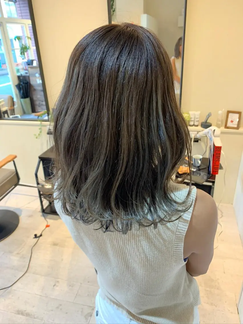 セミロング カラー 坂本 達彦のヘアスタイル