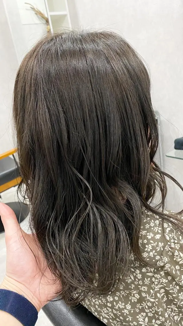 ミディアム カラー ⭐️ショート⭐️美髪 矯正⭐️水口陸のヘアスタイル