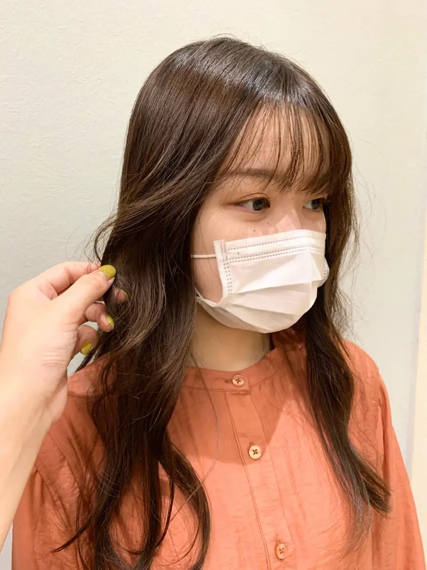 カラー ブラウンカラー オリーブブラウン みうら ありさのヘアスタイル