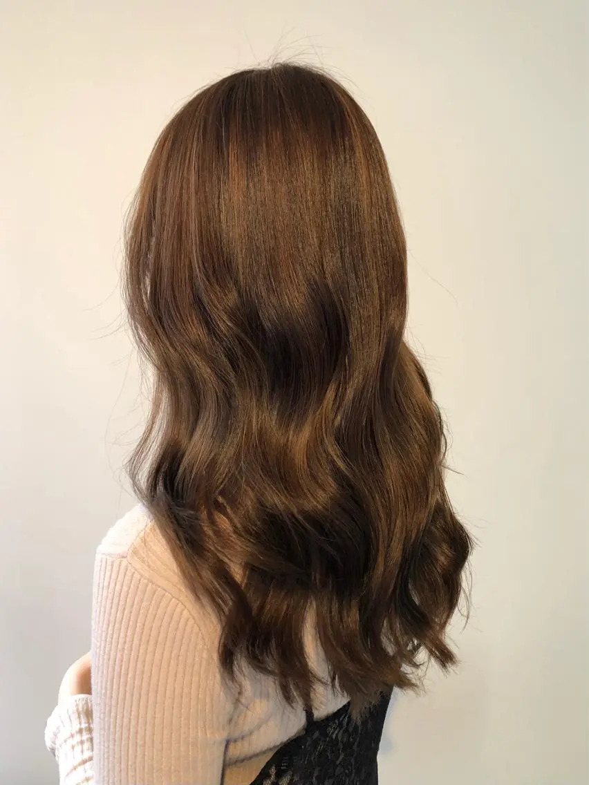 ロング カラー ハイライトカラー ハイライト 🤍中野 レオ🤍のヘアスタイル