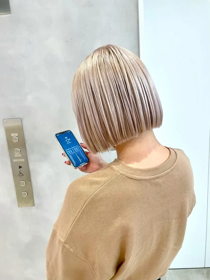 ショート カラー カット ヘアカラー トリートメント TAIGA .のヘアスタイル