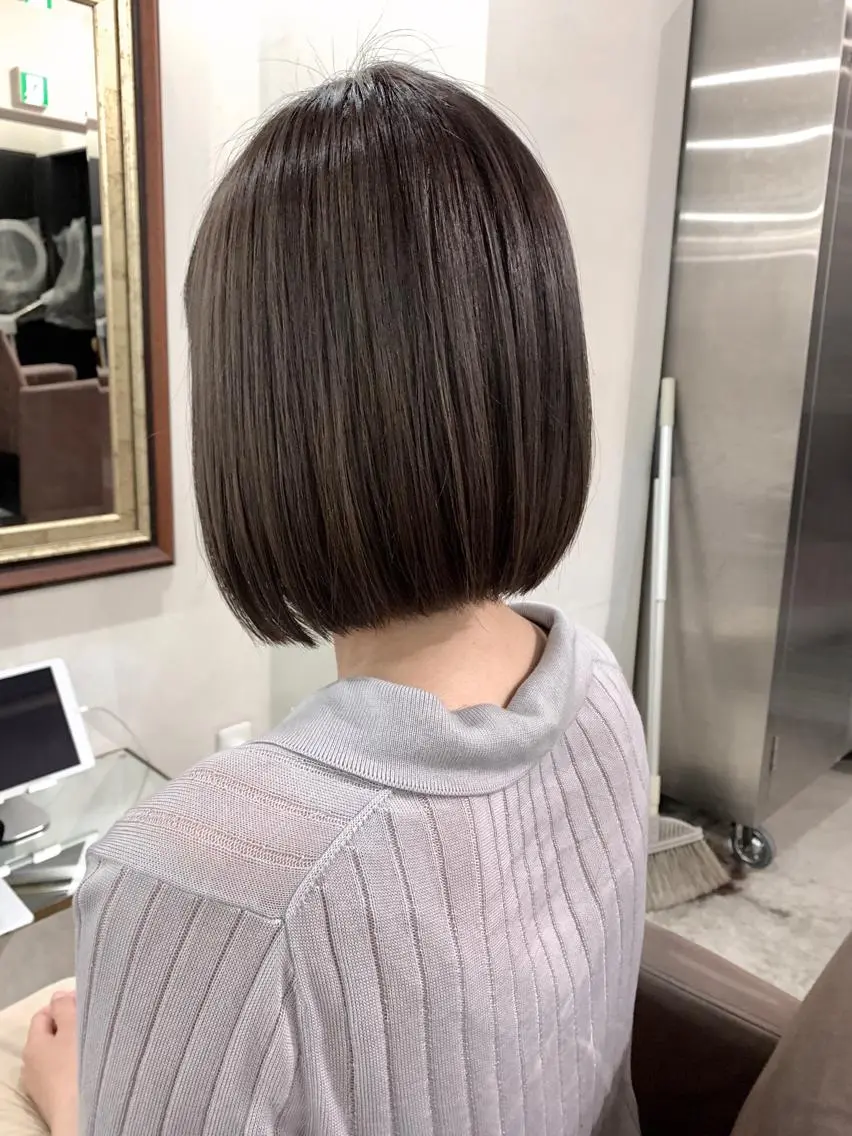 ミディアム カラー エクステ(レミー毛) NINEのヘアスタイル