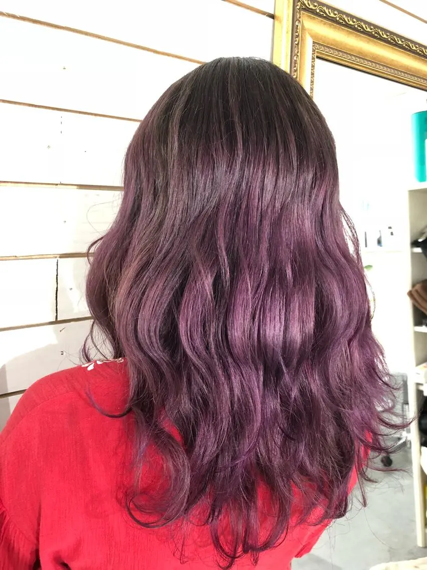 ミディアム ヘアカラー 🧡艶髪/エクステ 🫧🧡YUKI❄️のヘアスタイル