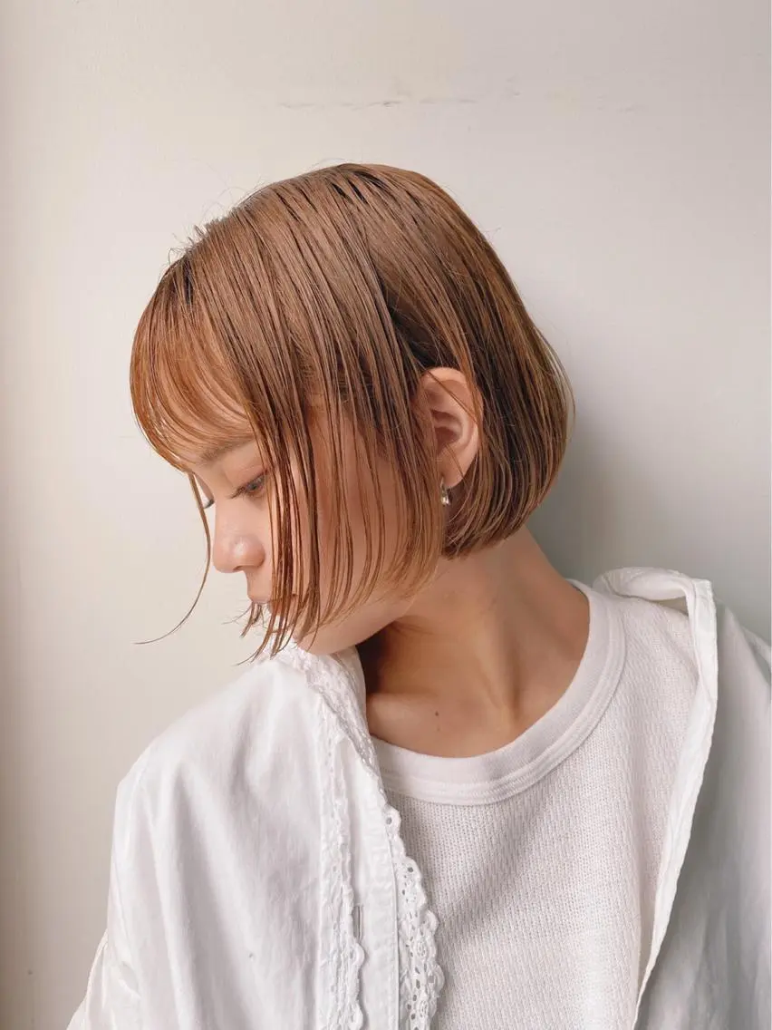 白髪ぼかしハイライト 脱白髪染めのヘアスタイル