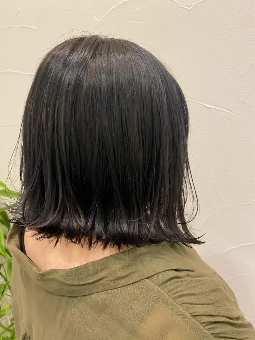 ショート カラー アッシュ バイオレットカラー Ash中目黒店 榊間茜のヘアスタイル