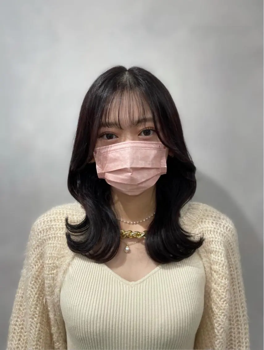 ミディアム ミディアムレイヤー 韓国風ヘア レイヤーカット ❤︎︎韓国ヘア❤︎︎ 𝑺𝒉𝒊𝒉𝒐のヘアスタイル