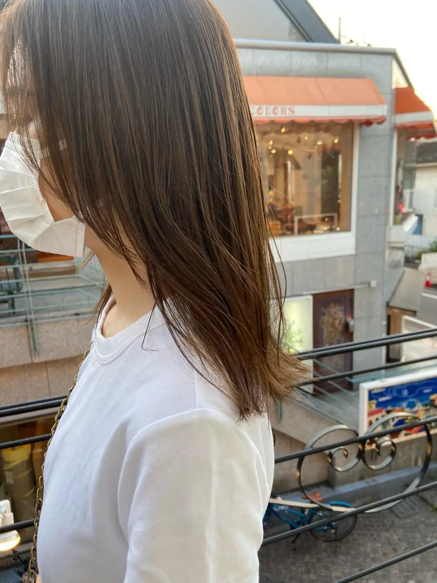 セミロング カラー ヘアアレンジ ブリーチ 透明感カラー ブリーチなしカラー 眠れるヘッドスパ✨ chacoのヘアスタイル