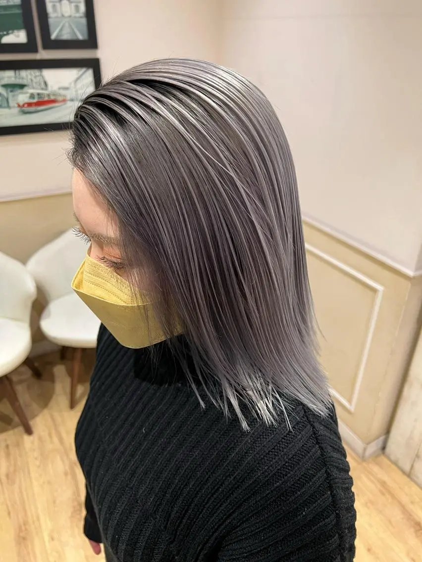 ミディアム カラー カット ヘアカラー トリートメント レイヤー×艶髪特化 マネージャー安藤光司のヘアスタイル