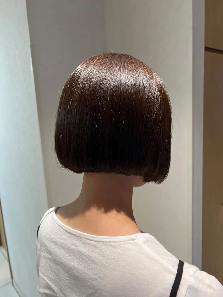 ショート ボブ 透明感カラー/ レイヤー /ソラのヘアスタイル