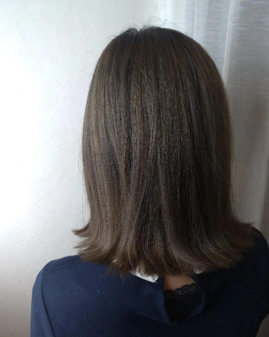 ミディアム カラー グレージュ カット ヘアカラー トリートメント セシルヘアー博多  手島のヘアスタイル