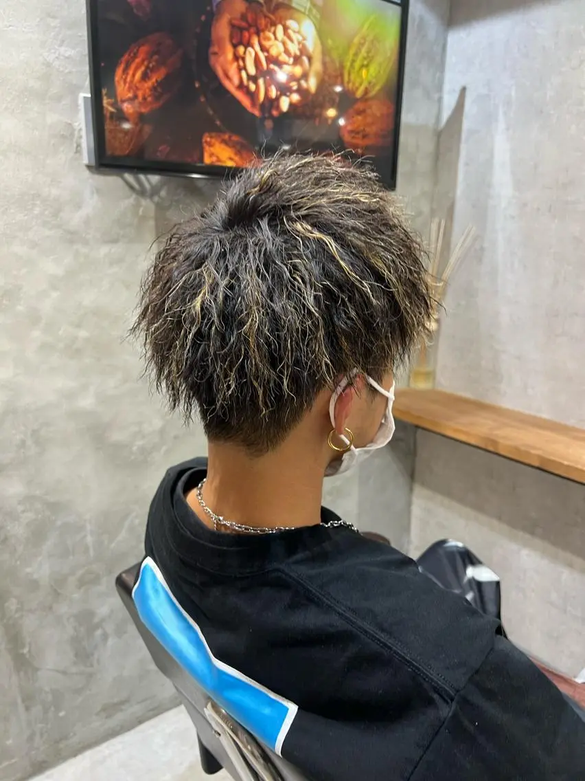 パーマ メンズ パーマ特化美容師 佐藤壮流のヘアスタイル