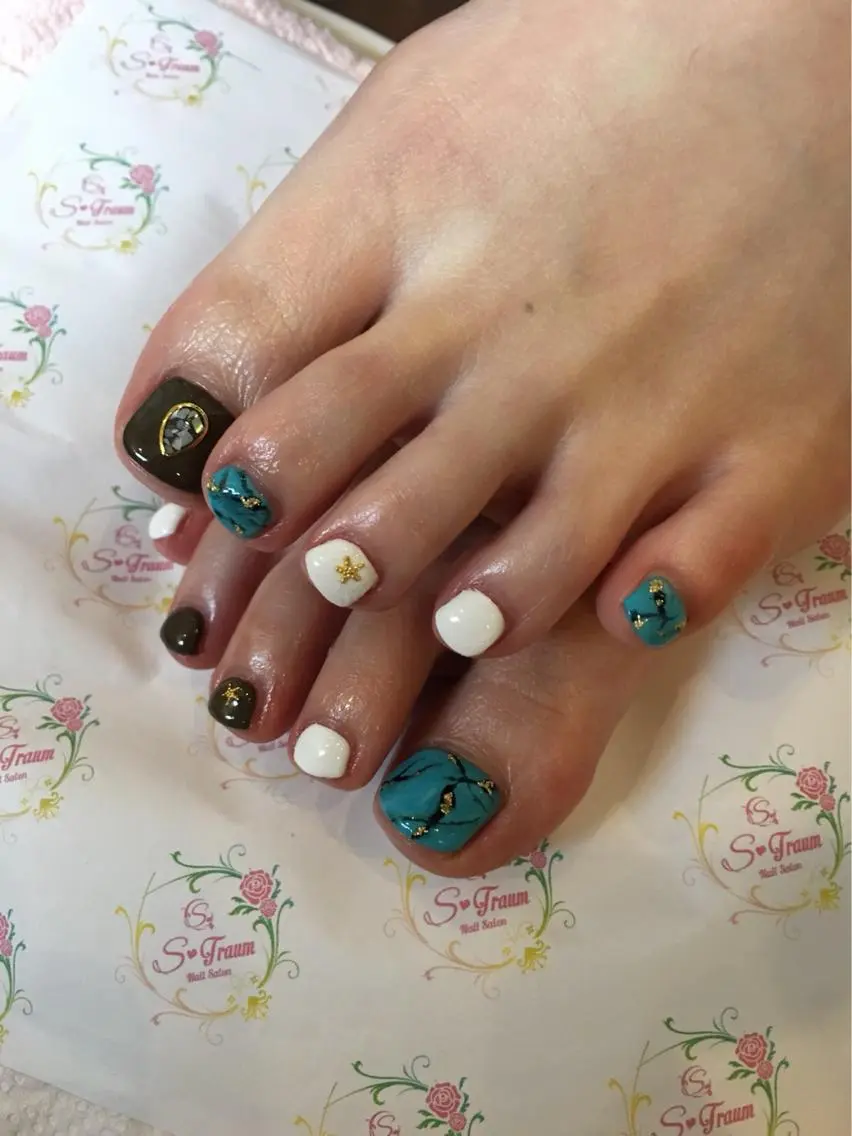 ネイル フットネイル Nail Salon S-Traumのネイルデザイン