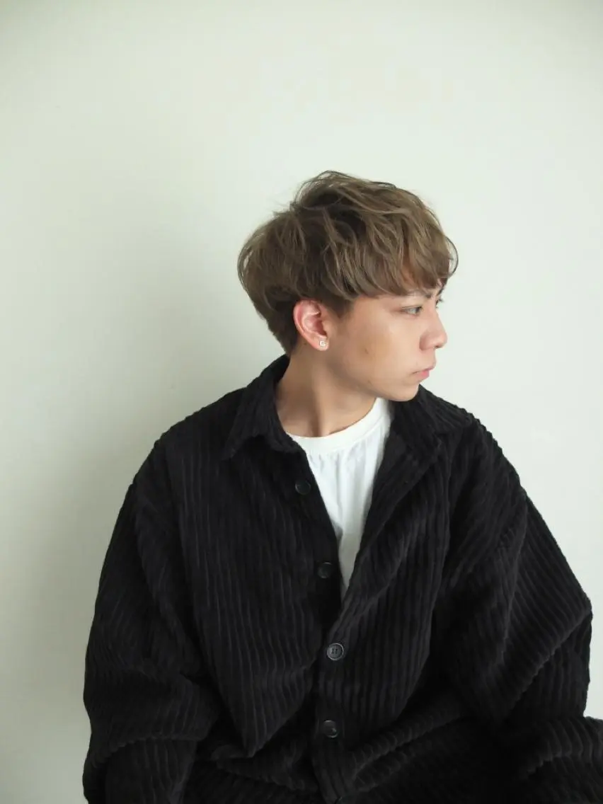 ショート カラー パーマ ヘアアレンジ メンズ パーソナルカラー合わ せたカラー🤍なつみのヘアスタイル