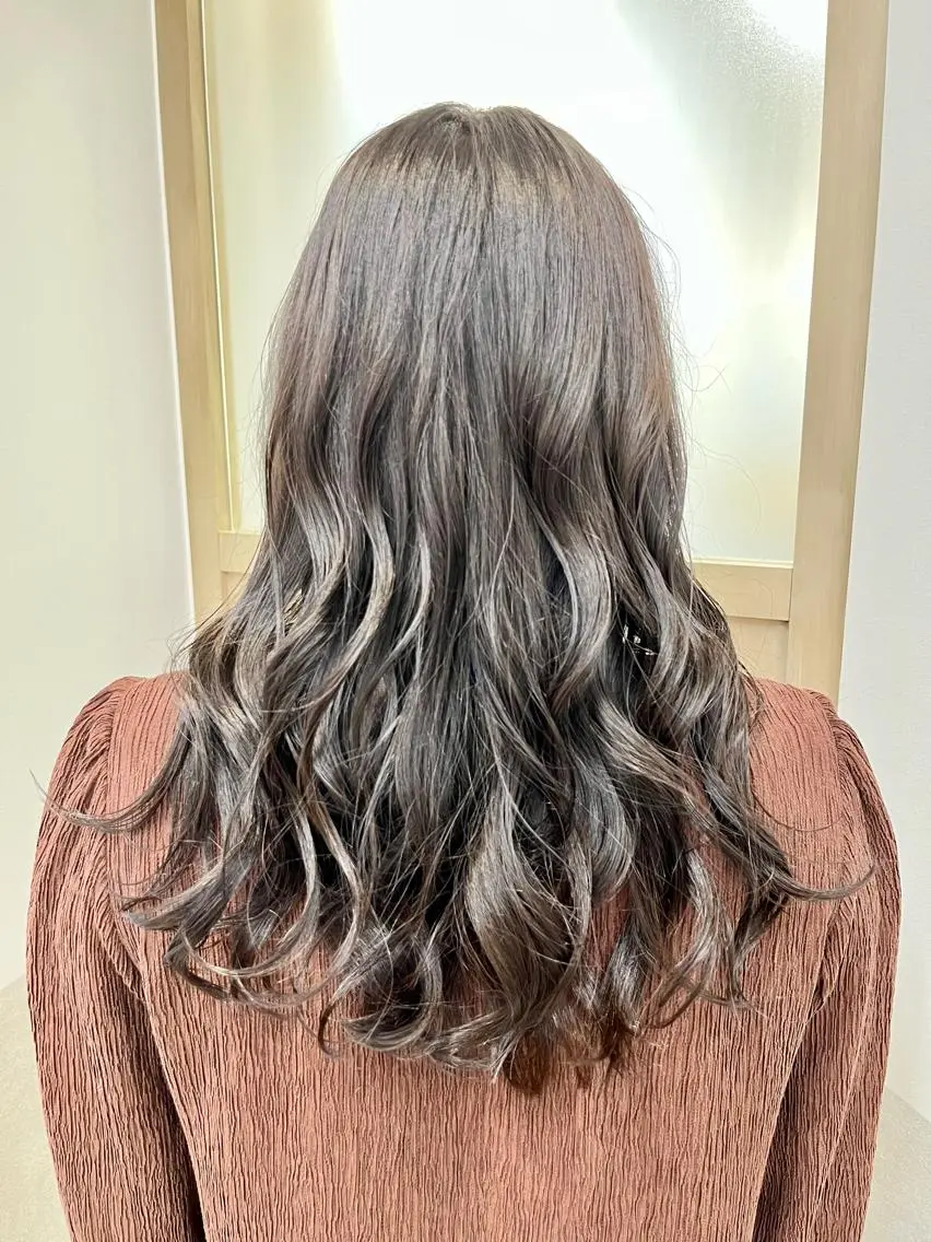 ロング カラー カット ヘアカラー トリートメント 天野 涼のヘアスタイル