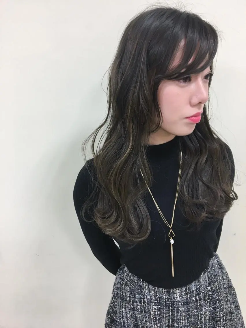ロング カラー ハイライトカラー ハイライト Beach 代表 KENTAのヘアスタイル