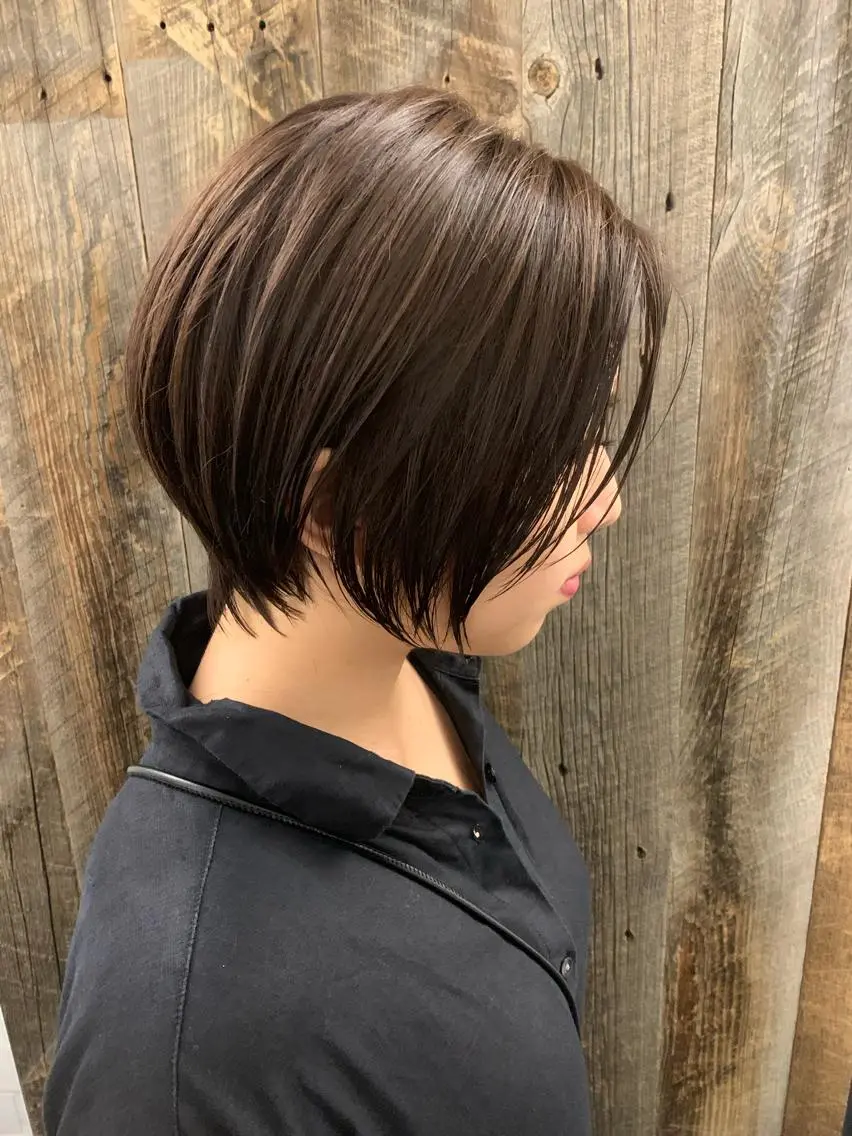 ショート カラー カット Bianca  代表 硲　貴亮【東武練馬】のヘアスタイル
