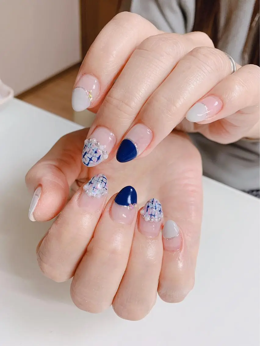 ネイル アートネイル 長さ出し フットネイル グリーン ニュアンスネイル Lily Roseスタッフ一同のマツエク・マツパデザイン