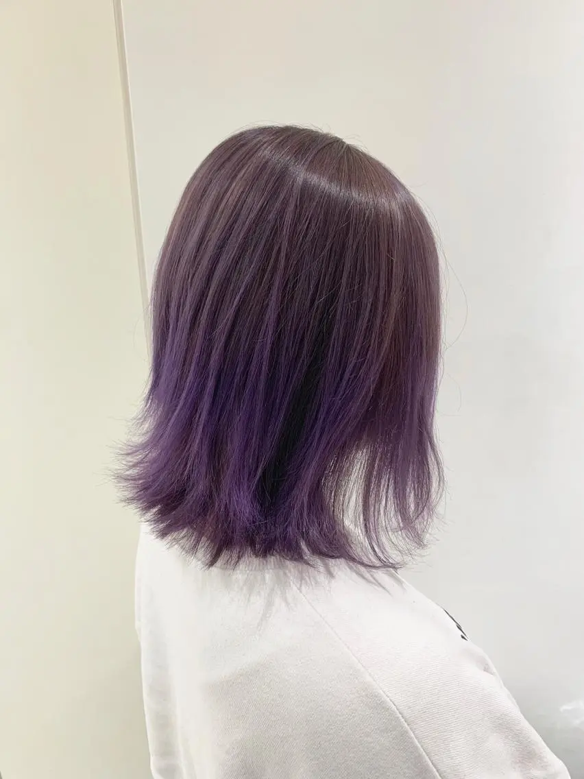 ミディアム カラー ブリーチ ケアブリーチ グラデーションカラー バイオレットカラー カット ヘアカラー トリートメント インナーエクステ渋谷 🦋KAJIのヘアスタイル