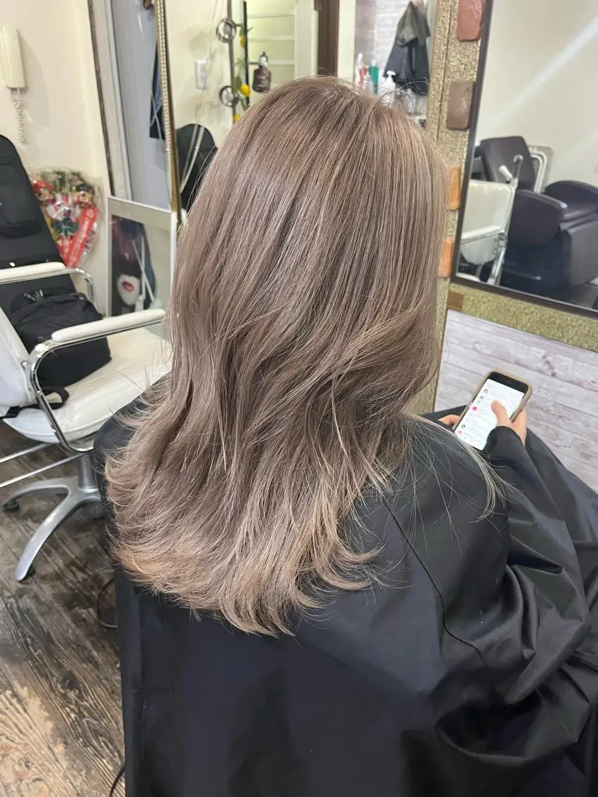 セミロング カラー 渡辺 健太のヘアスタイル