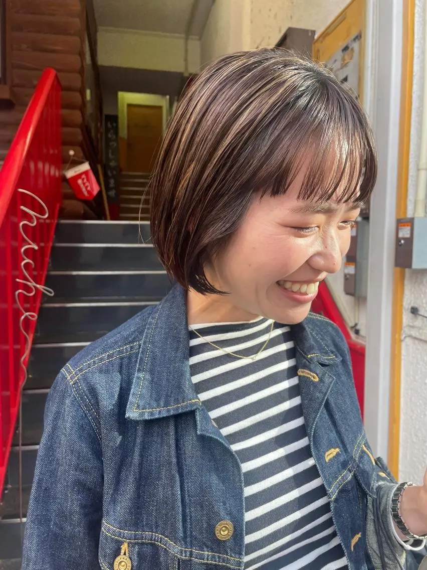 ショート ハイライト カット ヘアカラー トリートメント ayane⭐️ボブ・ ショート・パーマのヘアスタイル