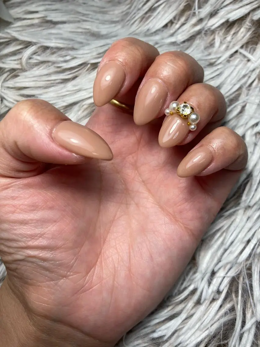 ショート ネイル ハンドネイル フットネイル ✴︎ Delightのネイルデザイン