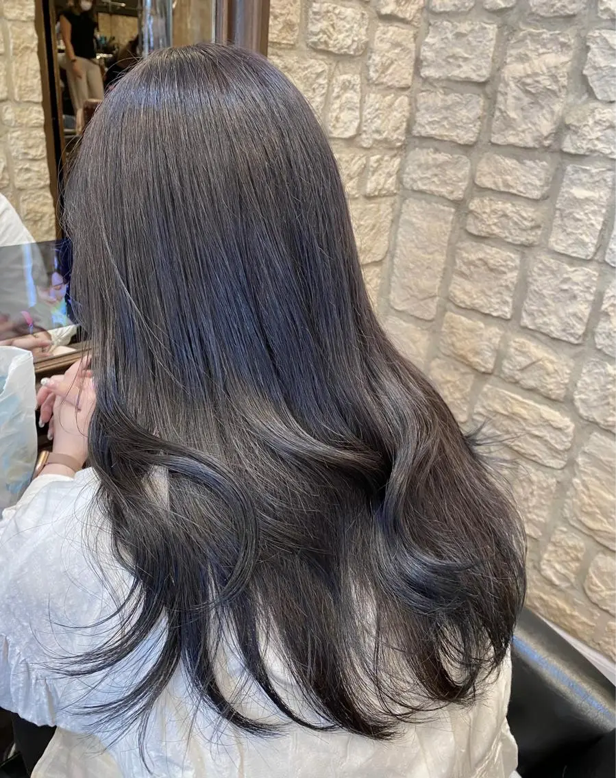 ロング カラー ラベンダーカラー ブリーチカラー⸜♡⸝ クルミ🐍のヘアスタイル
