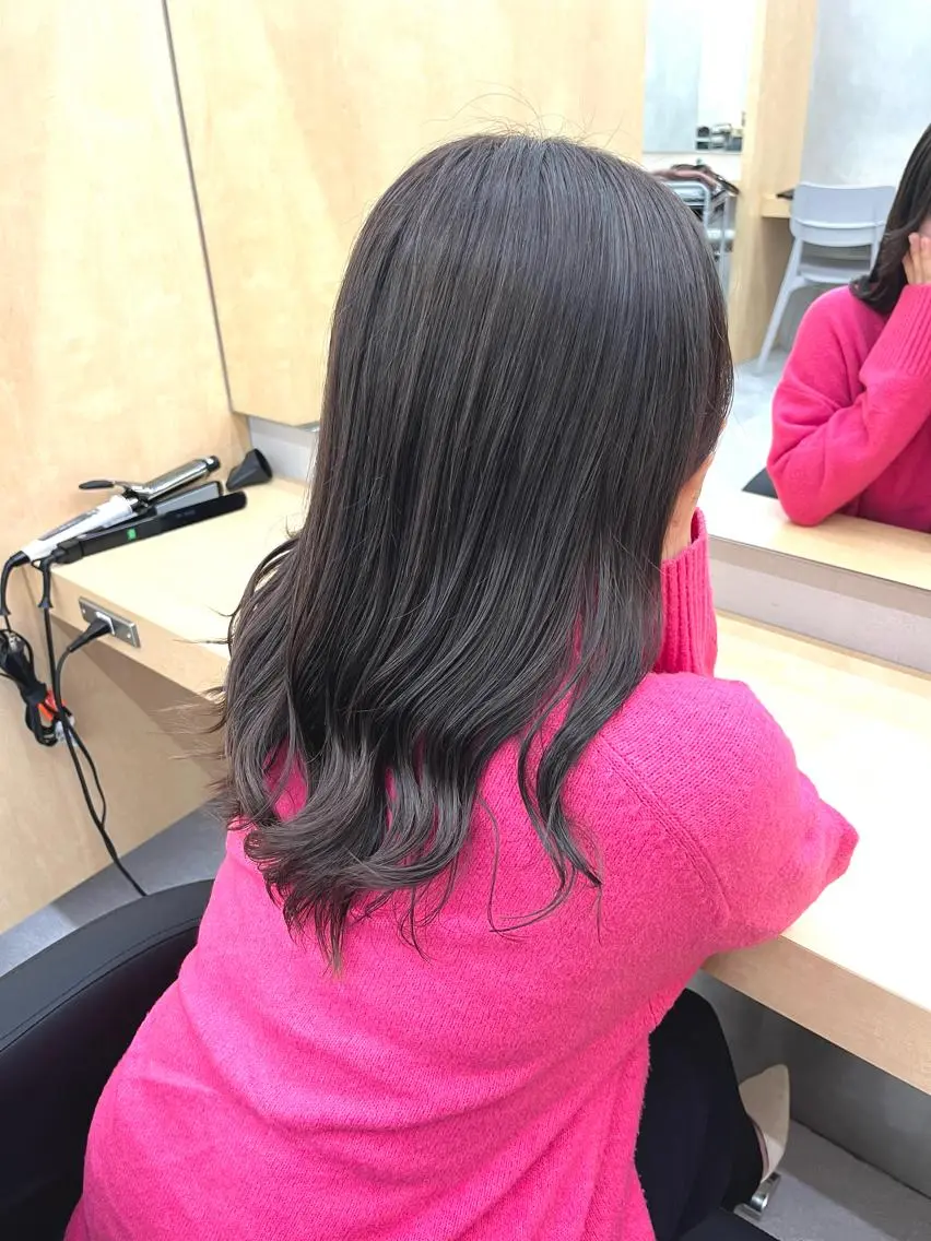 セミロング カラー カット ヘアカラー トリートメント ヘアセット 🎀透明感 カラー🎀ミズキのヘアスタイル