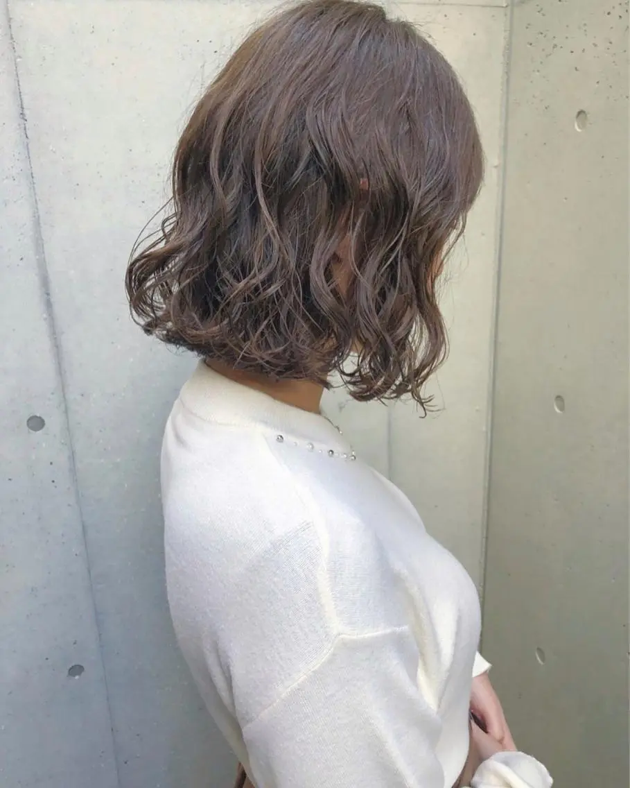 パーマ カット ヘアカラー パーマ ボブパーマコテ巻き風 パーマNo1深江秀平のヘアスタイル