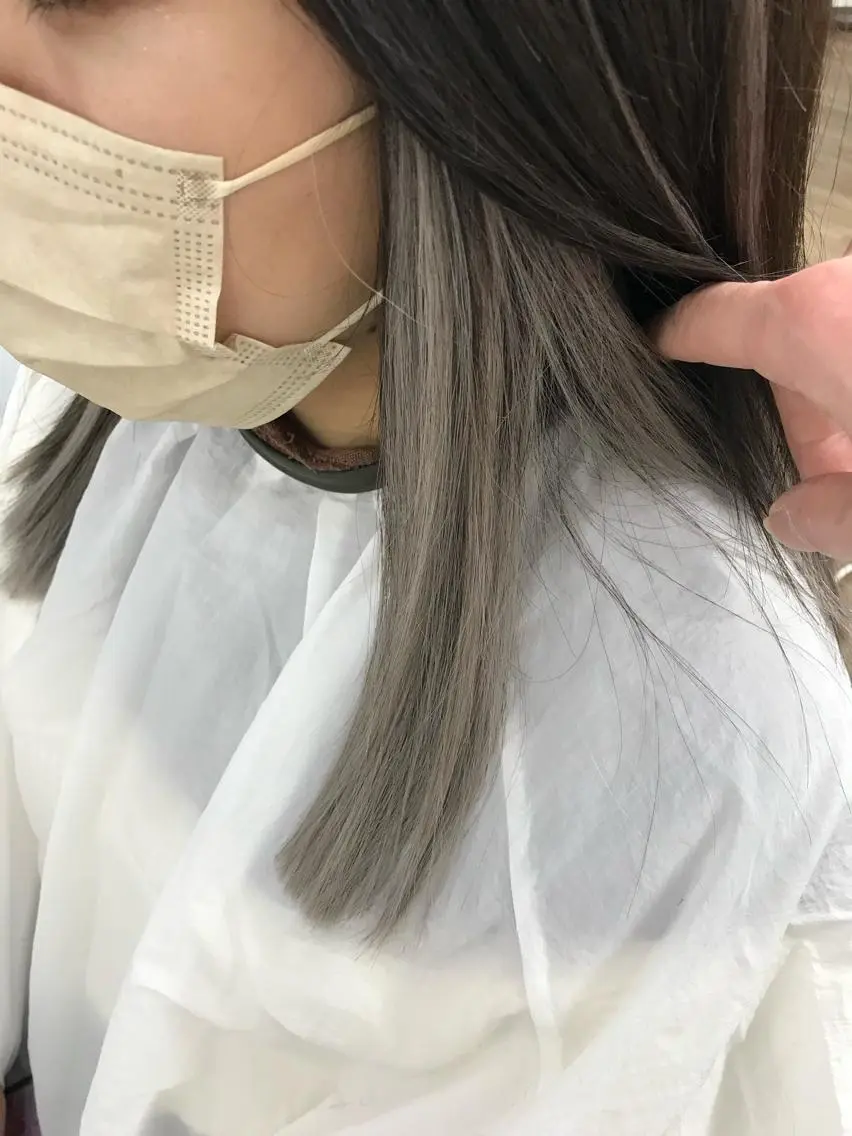 ミディアム カラー ヘアアレンジ エクステ エクステ GLOSS 心斎橋 山上のヘアスタイル