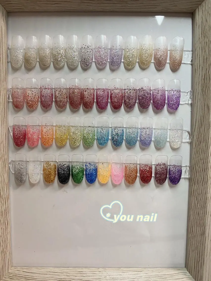 ネイル グラデーション キラキラネイル ラメ(グリッター) ラメグラデーション ハンドネイル 狭山店(林) You nailのネイルデザイン